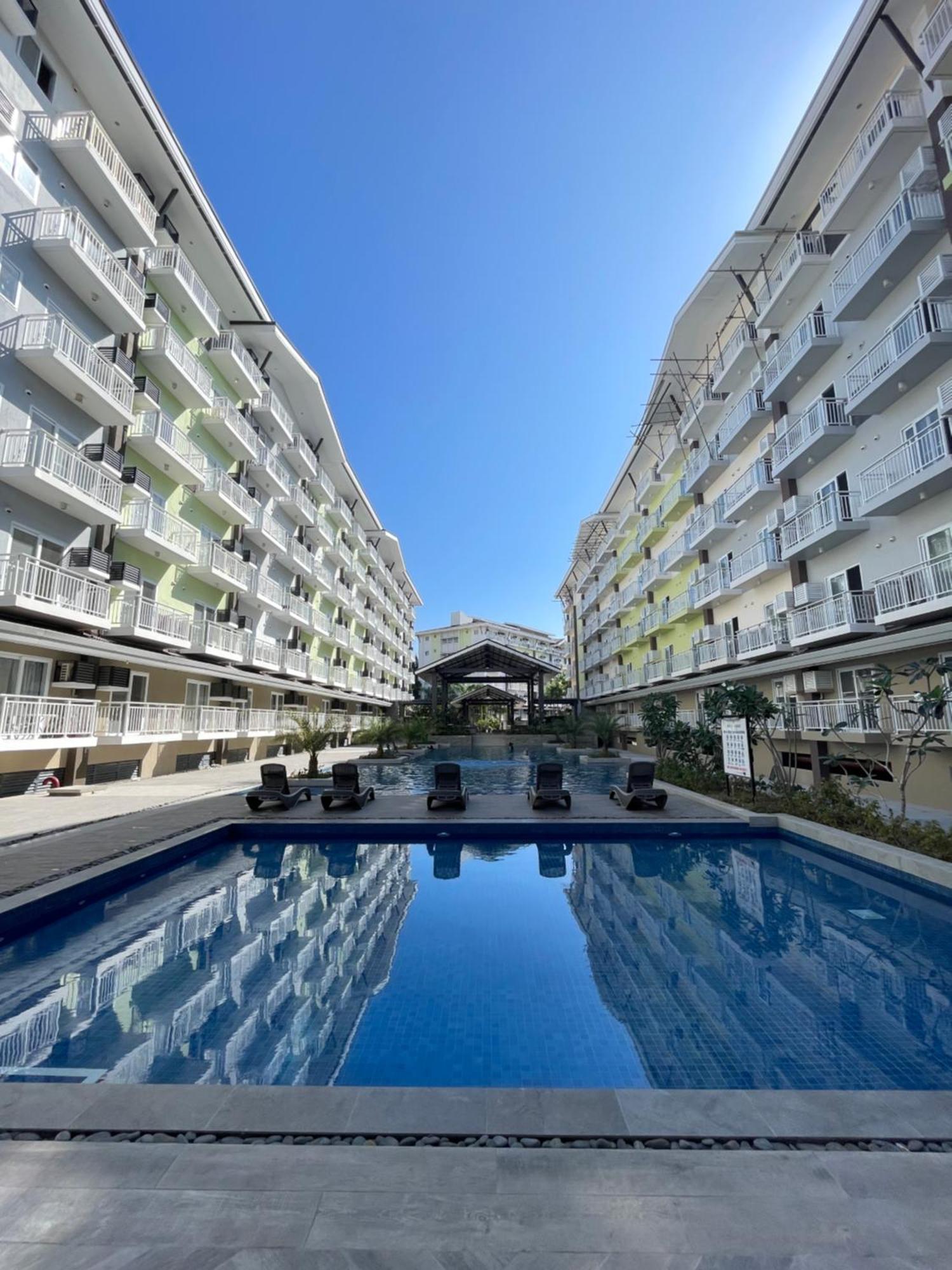 Seaview Amani Grand Resort Residences 3-5Mins From Airport Lapu-Lapu City Exterior photo